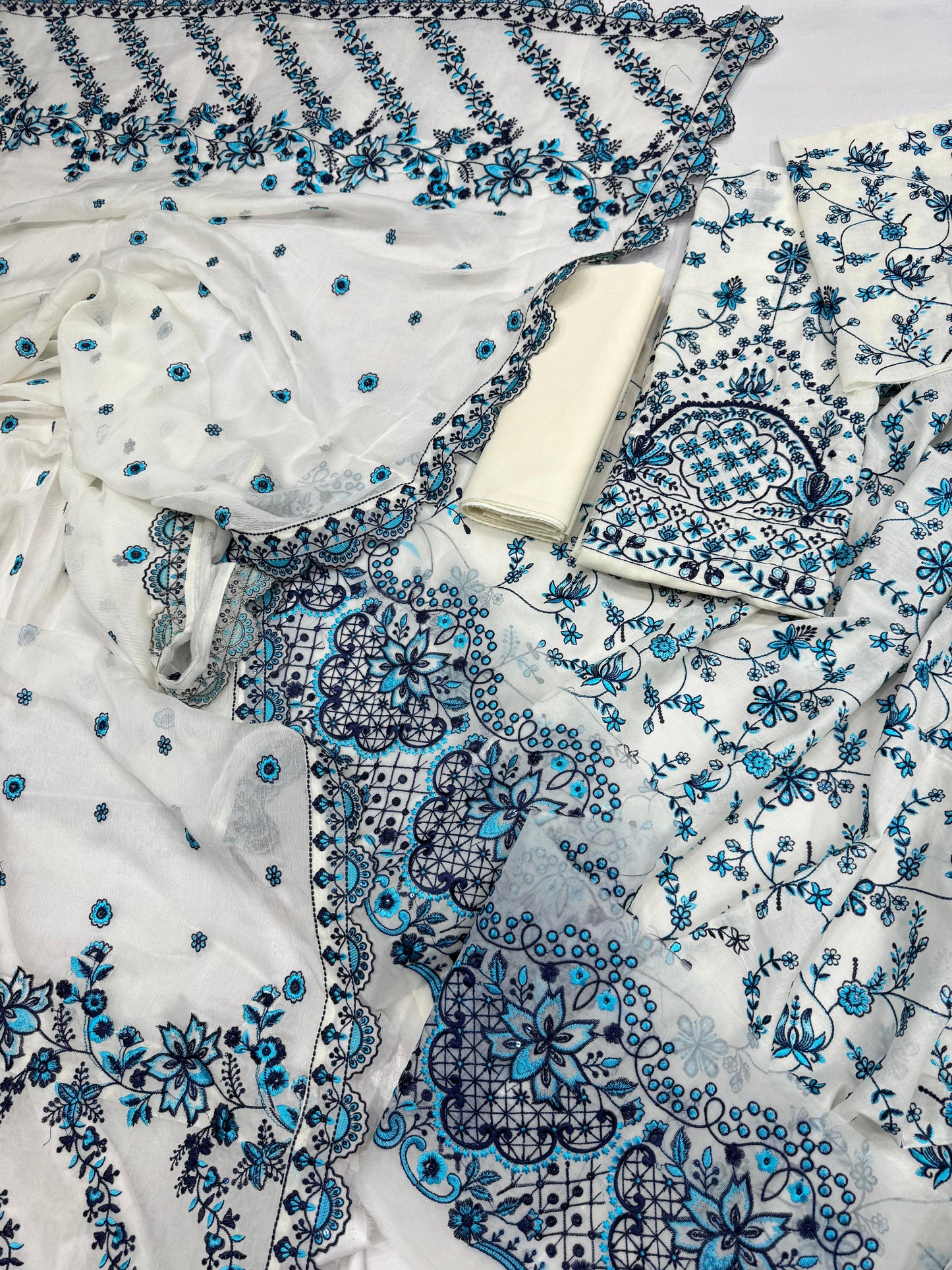 Heavy Embroidered 3Pc Suit